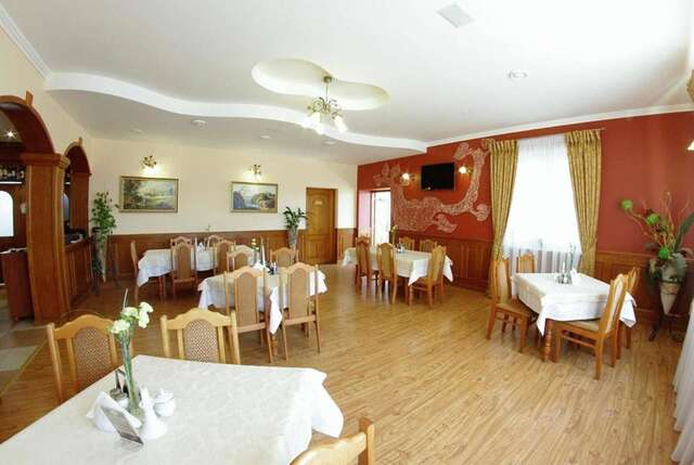 Отель Hotel Zajazd Polonez Tuczempy-32