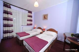 Отели типа «постель и завтрак» Noclegi-Bajka Устроне-Морске Апартаменты с 2 спальнями-24