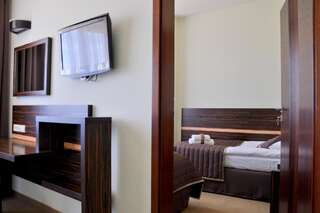 Отель Hotel nad Wigrami Gawrych Ruda Двухместный номер с 2 отдельными кроватями-10