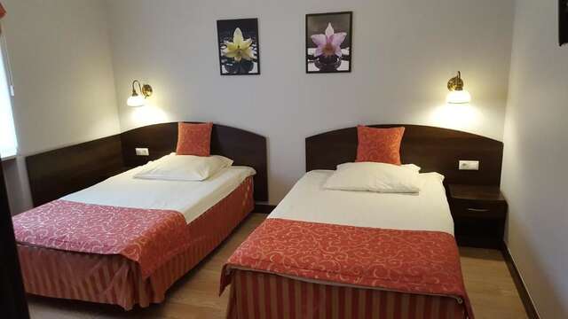 Отели типа «постель и завтрак» Pokoje Hotelowe Figaro Плоцк-81