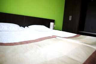 Фото номер Hotel Folklor Двухместный номер «Премиум» с 1 кроватью или 2 отдельными кроватями