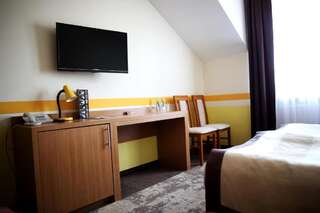 Фото номер Hotel Folklor Двухместный номер «Премиум» с 1 кроватью или 2 отдельными кроватями