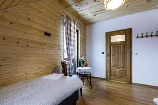 Отели типа «постель и завтрак» Villa Bezycer Gowidlino Небольшой двухместный номер с 1 кроватью или 2 отдельными кроватями-3
