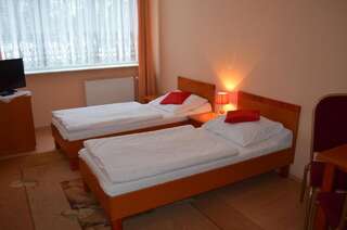Фото номер Hotel Olimp Двухместный номер Делюкс с 1 кроватью или 2 отдельными кроватями