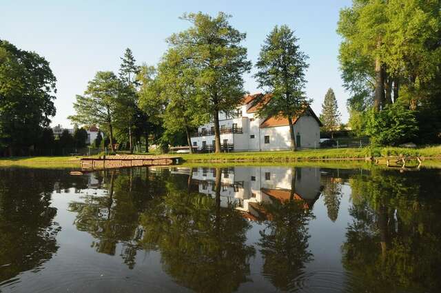 Отели типа «постель и завтрак» Gościniec Zielony Domek Мронгово-5