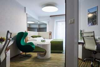 Отель Metropolis Design Hotel Краков Двухместный номер «Премиум» с 1 кроватью или 2 отдельными кроватями-2