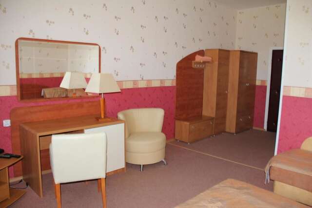 Отель Hotel Mława Млава-32