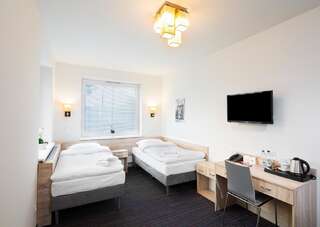 Отель Automobil Hotel Краков