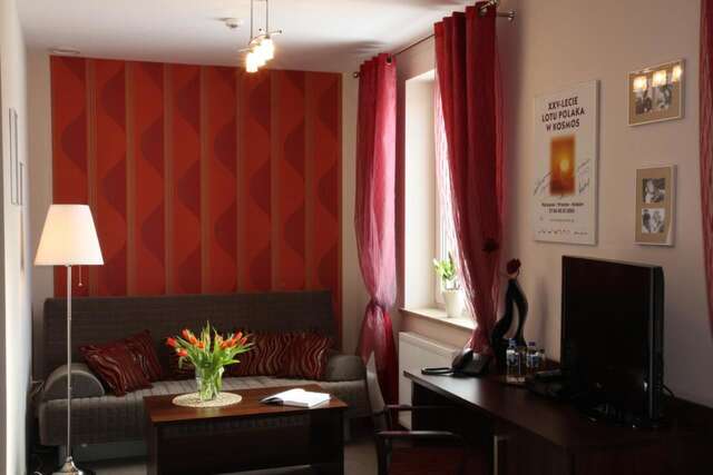 Отель Hotel Kosmonauty Wrocław-Airport Вроцлав-40