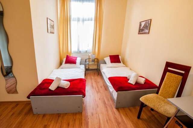 Хостелы Lew Hostel Иновроцлав-49