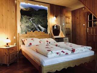 Гостевой дом Wesoła Chatka - Krupówki 37a Закопане