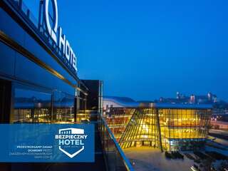 Отель Q Hotel Plus Kraków Краков
