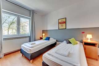 Отели типа «постель и завтрак» Nice Rooms - Pokoje Gościnne Гданьск