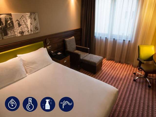 Отель Hampton by Hilton Krakow Краков-6