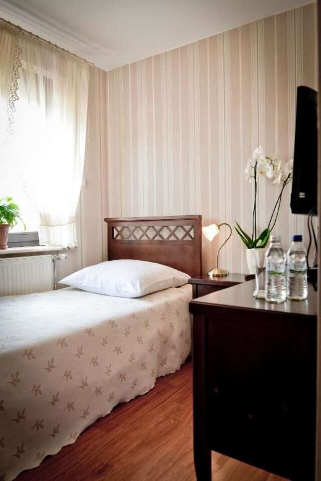 Отель Hotel Koloseum Турек-49