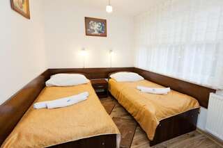 Фото номер Hotel Turkus Двухместный номер с 2 отдельными кроватями