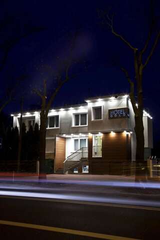 Отель Hotel Gold Познань
