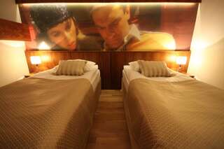 Фото номер Hotel Vabank Стандартный двухместный номер с 2 отдельными кроватями