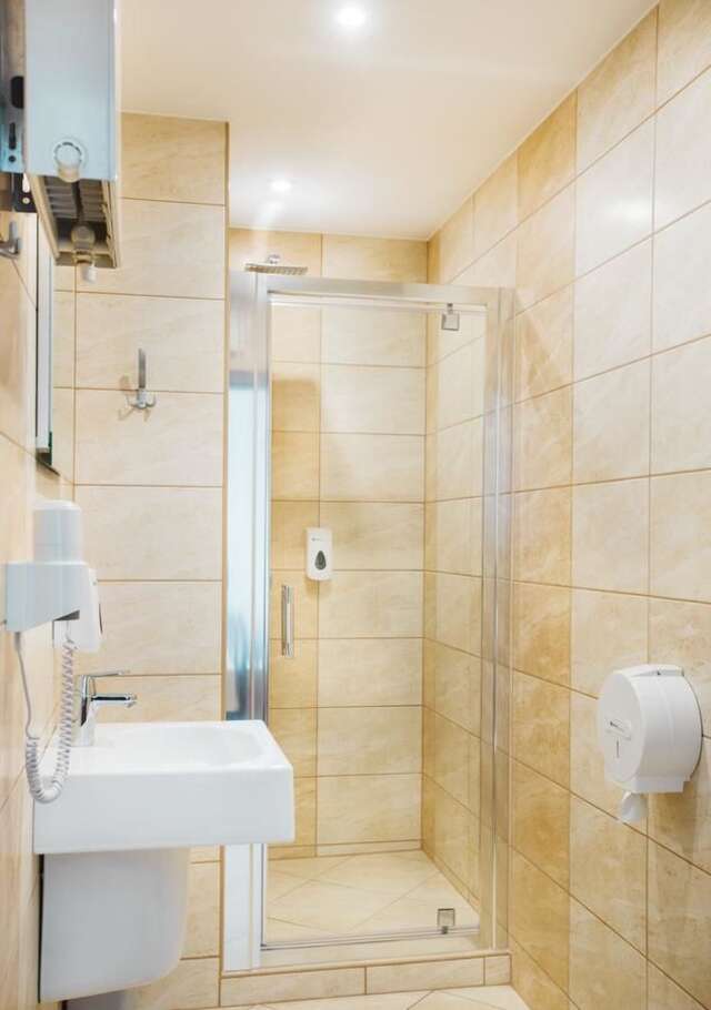 Мини-отель Hotelik pod Dębami Radwanice-21