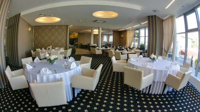 Отель Hotel Business Faltom Gdynia Румя-34