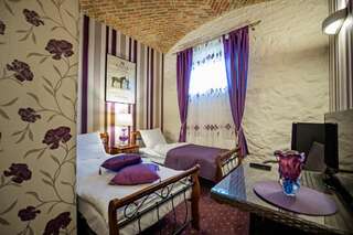 Фото номер Żabi Dwór - Hotel, Restauracja, Spa Улучшенный двухместный номер с 2 отдельными кроватями