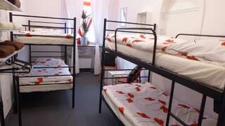 Хостелы FlyFly Hostel Вроцлав Четырехместный номер-5