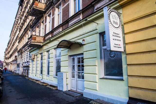 Хостелы FlyFly Hostel Вроцлав-13