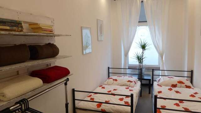 Хостелы FlyFly Hostel Вроцлав-49