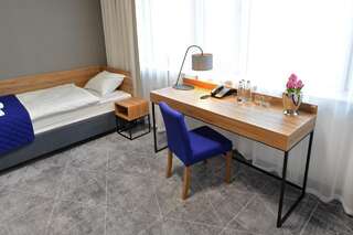 Фото номер Hotel Centrum Двухместный номер с 2 отдельными кроватями - Подходит для гостей с ограниченными физическими возможностями