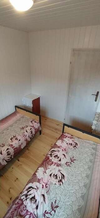 Фото номер Noclegi Gądno Шале с двумя спальнями