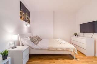 Апартаменты Rent like home - Złota 65 Варшава