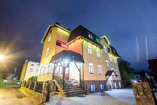 Отель Hotel Nałęcz City Center Закопане