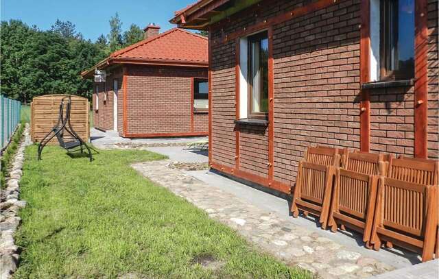 Дома для отпуска Two-Bedroom Holiday Home in Glowczyce Główczyce-9