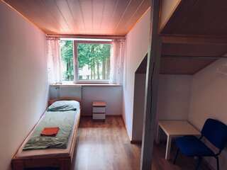 Мотели Pokoje u Macieja Legarda Двухместный номер с 1 кроватью или 2 отдельными кроватями, общая ванная комната-2