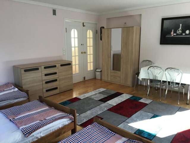 Хостелы Hostel DREWLAND Лидзбарк-Варминьски-7