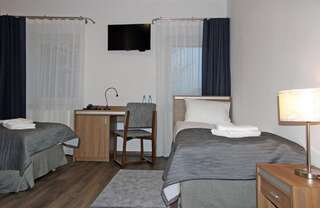 Фото номер Glas-Hotel 3* Стандартный двухместный номер с 2 отдельными кроватями