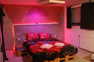 Проживание в семье House of Pleasure Гданьск