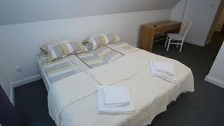 Фото номер Zajazd Kaszubski Большой двухместный номер с 1 кроватью или 2 отдельными кроватями