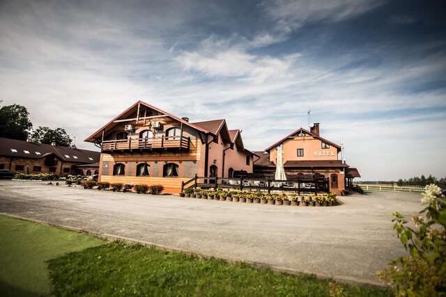 Отель Hotel Trzy Podkowy*** Biskupiec-5