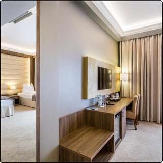 Отель Hotel Elektor Краков