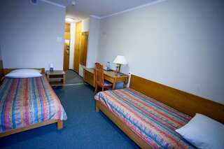 Отель Hotel Gromada Łomża Ломжа Двухместный номер эконом-класса с 2 отдельными кроватями-8