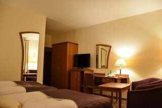 Фото номер Hotel Amaryllis Стандартный двухместный номер с 2 отдельными кроватями