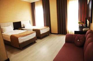 Фото номер Karagat Hotel Номер с 2 кроватями размера 
