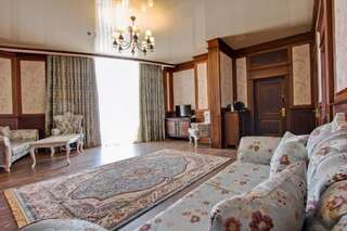 Фото номер Karagat Hotel Апартаменты с 2 спальнями