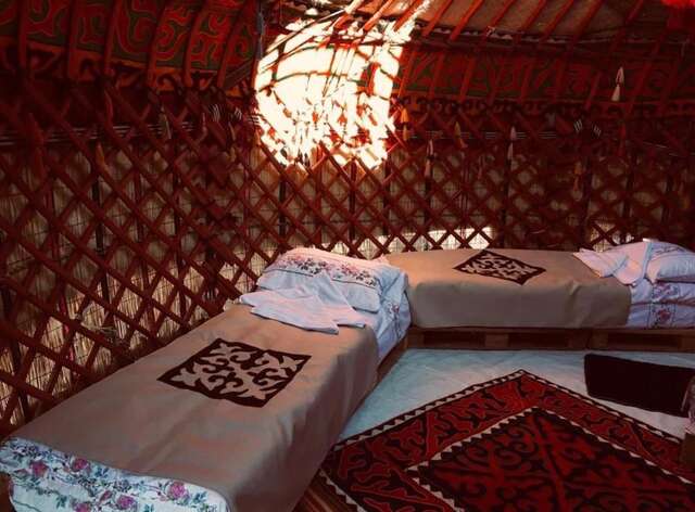 Хостелы Mars Canyon Yurt Camp ( Kyzyl Bulak) Tong-7