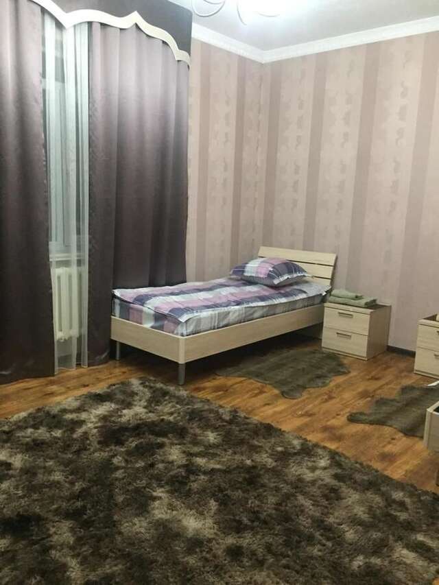 Проживание в семье guesthouse NUR Бишкек-6