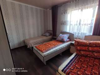 Фото  ompaguesthouse город Каракол (12)