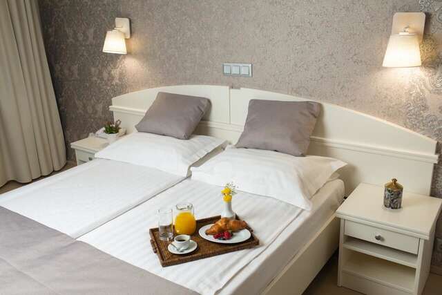 Отель Hunguest Hotel Fenyõ Меркуря-Чук-29