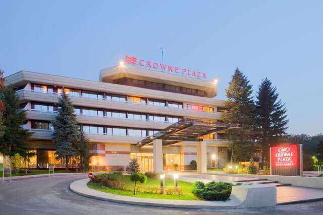 Отель Crowne Plaza Bucharest Бухарест-3