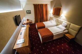 Отель Best Western Plus Lido Hotel Тимишоара Двухместный номер с 2 отдельными кроватями-9